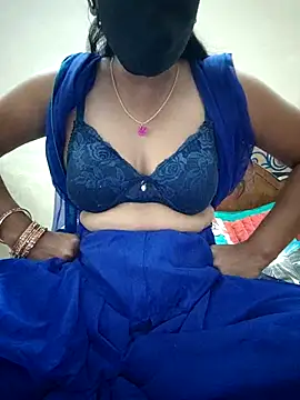 mahalaxmi teluguammai online show from December 17, 4:07 am