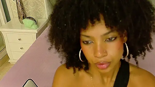 Miaa Grace  online show from March 7, 1:52 pm