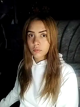 Allisongray-- online show from November 14, 9:19 am