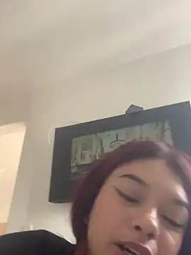 catalinaruiz  online show from April 9, 1:16 pm