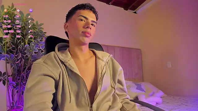 Seab trooy online show from December 2, 3:45 am