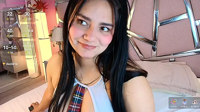 Snapshot of Nicollevsconttei chatting on February 9, 1:37 pm Nicollevsconttei online show from February 9, 1:37 pm