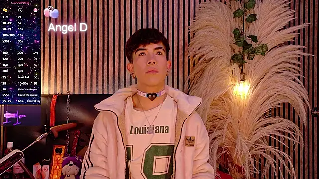 Angeldust19 online show from February 17, 2:19 am