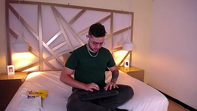 Ethan Greys online show from January 16, 12:58 am