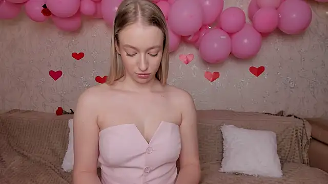 elldiana online show from February 17, 6:43 am