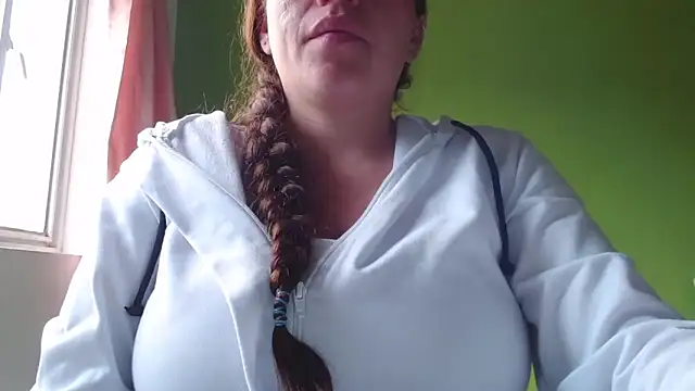 Snapshot of Rouse_hot_ chatting on May 29, 2:04 pm Rouse hot online show from May 29, 2:04 pm