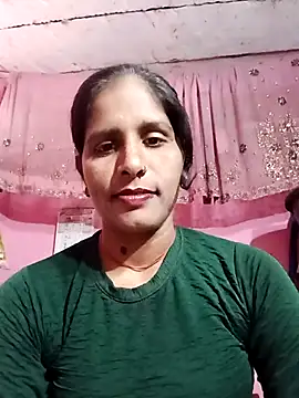 Snapshot of Pirvesh_singh chatting on February 26, 5:28 am Pirvesh singh online show from February 26, 5:28 am