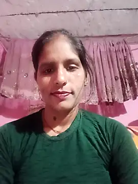 Snapshot of Pirvesh_singh chatting on March 27, 9:47 pm Pirvesh singh online show from March 27, 9:47 pm