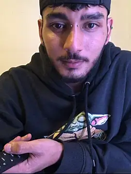 Snapshot of Brunicci chatting on February 2, 11:31 am Brunicci online show from February 2, 11:31 am