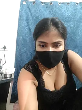 Snapshot of Red_Love_1 chatting on February 2, 7:45 pm Red Love 1 online show from February 2, 7:45 pm