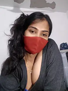 Snapshot of Red_Love_1 chatting on February 3, 3:37 am Red Love 1 online show from February 3, 3:37 am