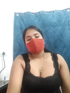 Snapshot of Red_Love_1 chatting on February 3, 5:51 pm Red Love 1 online show from February 3, 5:51 pm