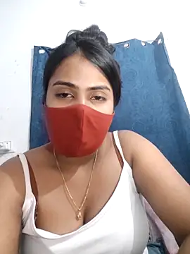 Snapshot of Red_Love_1 chatting on March 16, 4:22 pm Red Love 1 online show from March 16, 4:22 pm