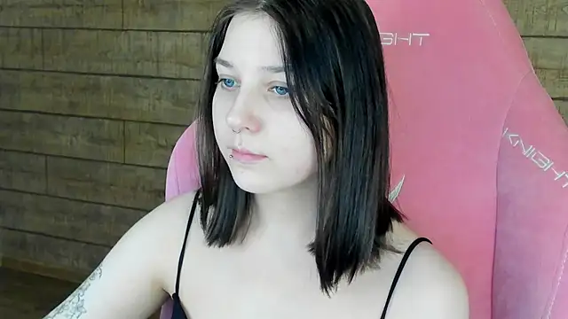 TinnaBurton online show from February 10, 4:27 am