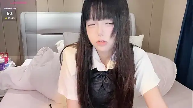 Snapshot of Victoria-6688- chatting on November 15, 2:46 pm Victoria-6688- online show from November 15, 2:46 pm