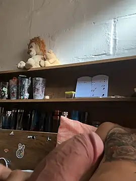 24 c online show from March 4, 10:54 am