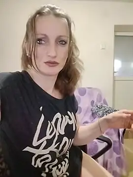 CrazyMaya39 online show from April 3, 9:18 am