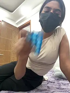 sexyayeshadesi online show from April 6, 5:58 pm