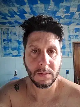 Snapshot of AtilaPortugal chatting on November 18, 11:36 am AtilaPortugal online show from November 18, 11:36 am