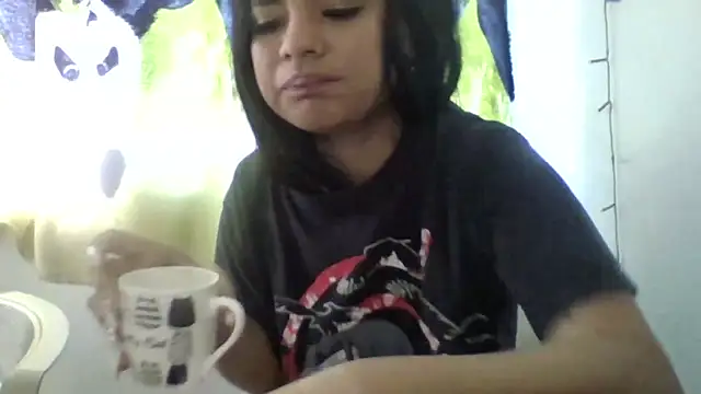 lizmy online show from December 17, 2:45 pm