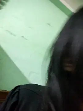 Disha Nur0 online show from May 7, 8:36 pm