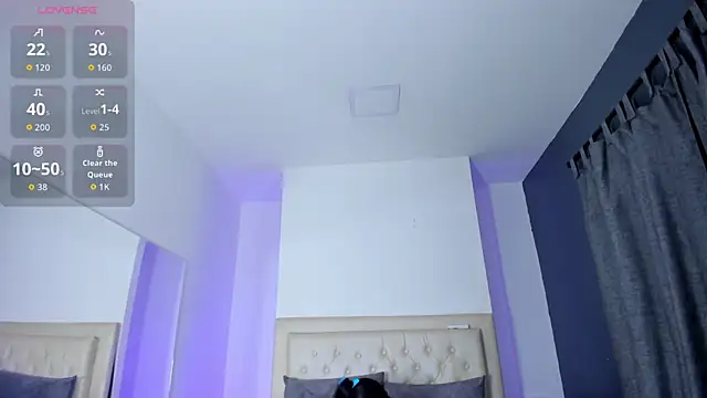 violeta santanna online show from December 15, 7:40 pm