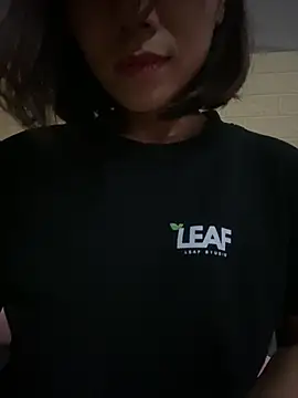 Trangbabylove online show from July 7, 5:32 am