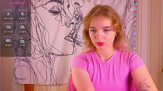 Snapshot of _EricaWinterr_ chatting on November 17, 4:18 am EricaWinterr online show from November 17, 4:18 am