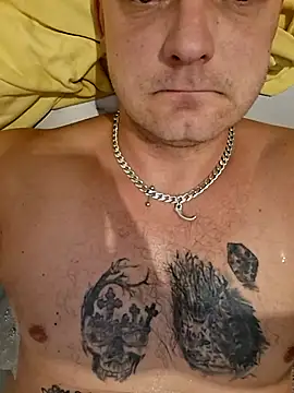 Snapshot of PiotrStasiorowski40 chatting on November 14, 9:02 pm PiotrStasiorowski40 online show from November 14, 9:02 pm