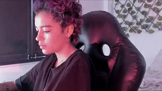 Anny Kiitty online show from February 24, 7:45 pm