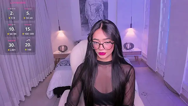 kylie collins online show from March 19, 3:32 am