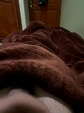 yassssst online show from November 27, 6:43 pm