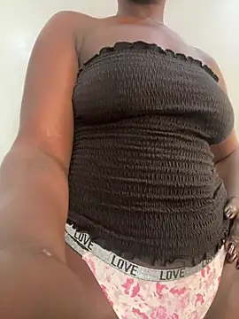 Snapshot of bigass256 chatting on July 10, 7:56 am bigass256 online show from July 10, 7:56 am