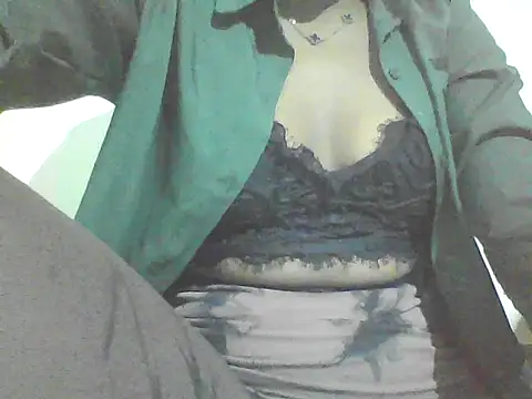 Snapshot of StormzyLeila chatting on November 20, 7:30 am StormzyLeila online show from November 20, 7:30 am