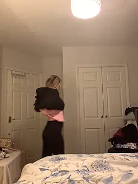 xoxohan11 online show from November 25, 9:15 pm