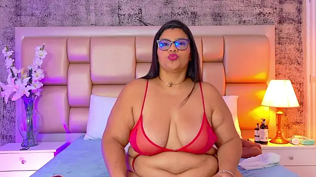 SelennaCooper online show from March 19, 11:47 am