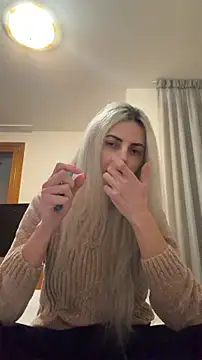 Snapshot of feliciafelon chatting on January 31, 8:51 pm feliciafelon online show from January 31, 8:51 pm