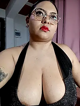 Anna Lucia88 online show from April 11, 5:12 am