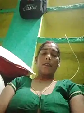 Snapshot of Xx_savita chatting on April 21, 12:12 am Xx savita online show from April 21, 12:12 am
