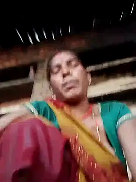 Snapshot of Xx_savita chatting on April 21, 1:53 am Xx savita online show from April 21, 1:53 am