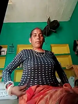 Snapshot of Xx_savita chatting on May 15, 11:12 pm Xx savita online show from May 15, 11:12 pm