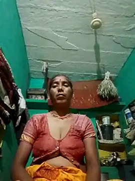 Snapshot of Xx_savita chatting on June 17, 10:54 pm Xx savita online show from June 17, 10:54 pm