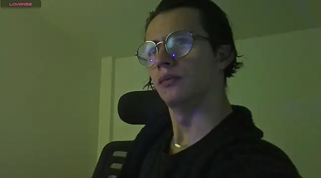 Brandon starkk online show from April 11, 11:14 am