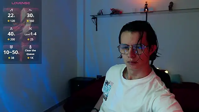 Snapshot of Brandon_starkk chatting on April 28, 8:36 pm Brandon starkk online show from April 28, 8:36 pm