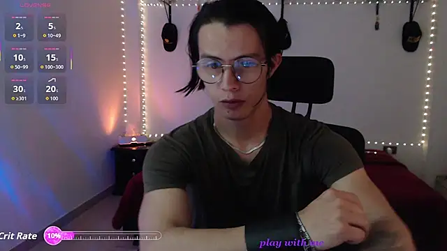 Snapshot of Brandon_starkk chatting on May 29, 9:46 pm Brandon starkk online show from May 29, 9:46 pm