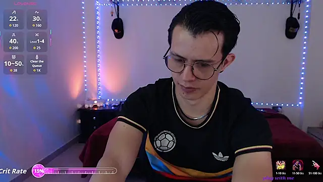 Snapshot of Brandon_starkk chatting on June 17, 9:49 pm Brandon starkk online show from June 17, 9:49 pm