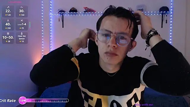 Snapshot of Brandon_starkk chatting on June 25, 12:43 am Brandon starkk online show from June 25, 12:43 am
