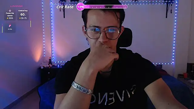 Snapshot of Brandon_starkk chatting on July 19, 12:14 am Brandon starkk online show from July 19, 12:14 am