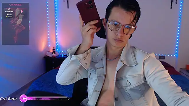 Snapshot of Brandon_starkk chatting on July 29, 11:36 pm Brandon starkk online show from July 29, 11:36 pm