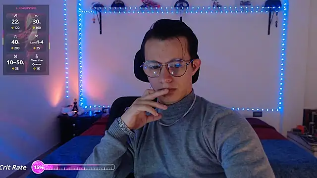 Snapshot of Brandon_starkk chatting on August 2, 12:36 pm Brandon starkk online show from August 2, 12:36 pm